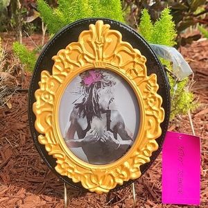 Betsey johnson now you see me mirror crossbody